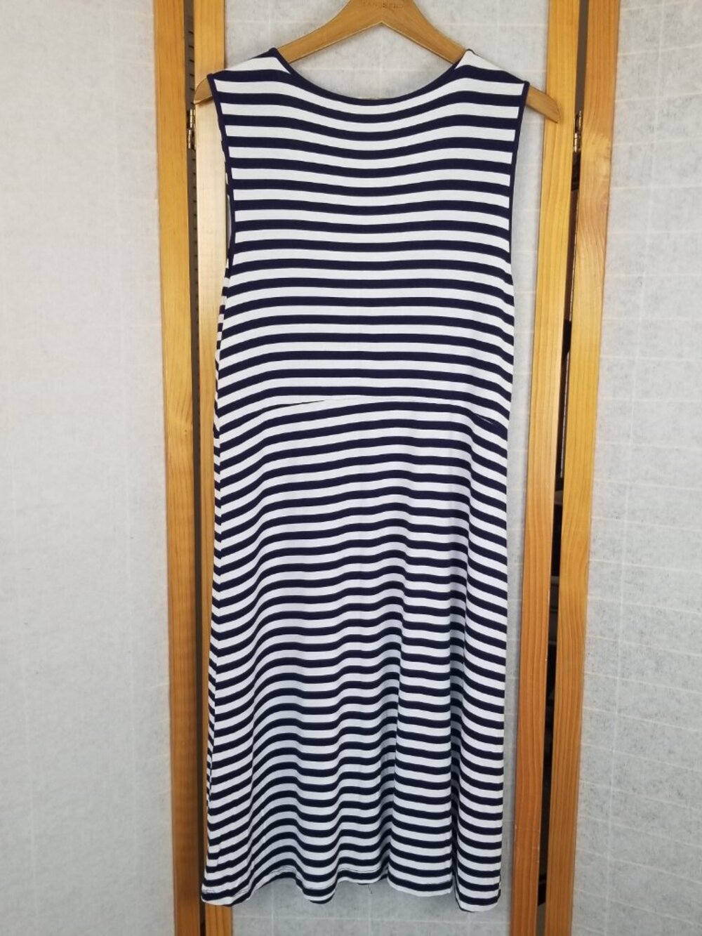 Boston Proper Navy & White Knot-Front Midi Dress - Picture 6 of 8